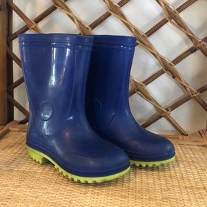 Rain boots
